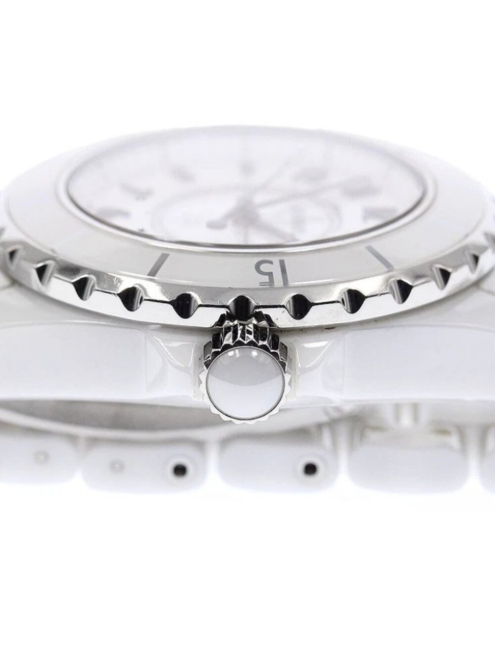 CHANEL J12 - Picture 4 of 13